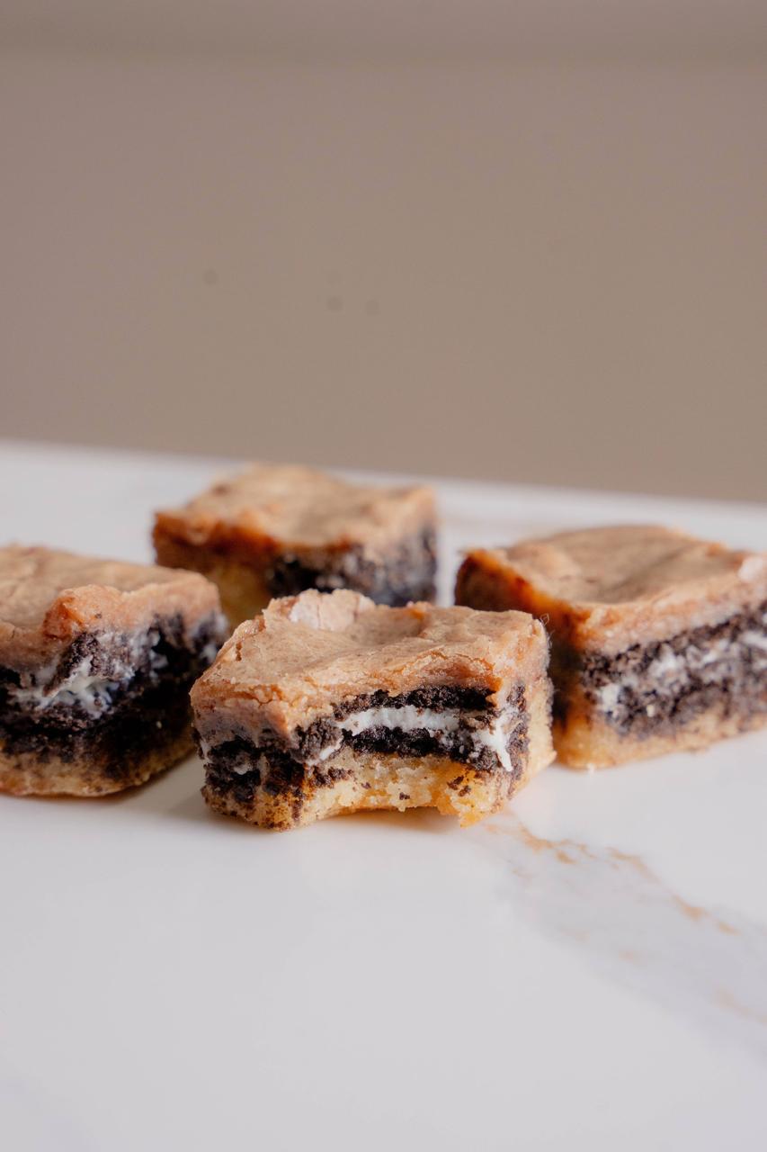 Bite de brownie: Oreo